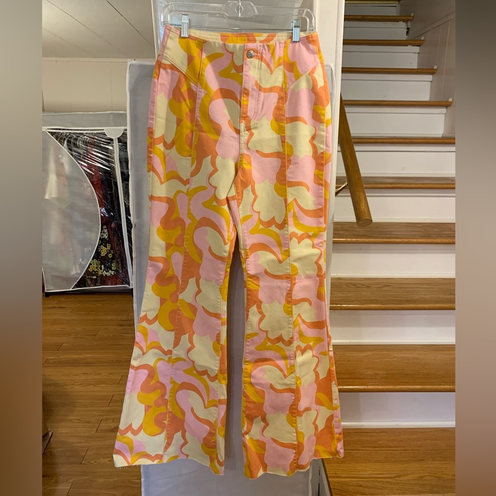 Free People Crvy Wild Honey Printed Flare Jeans Sz 29 - Picture 3 of 5